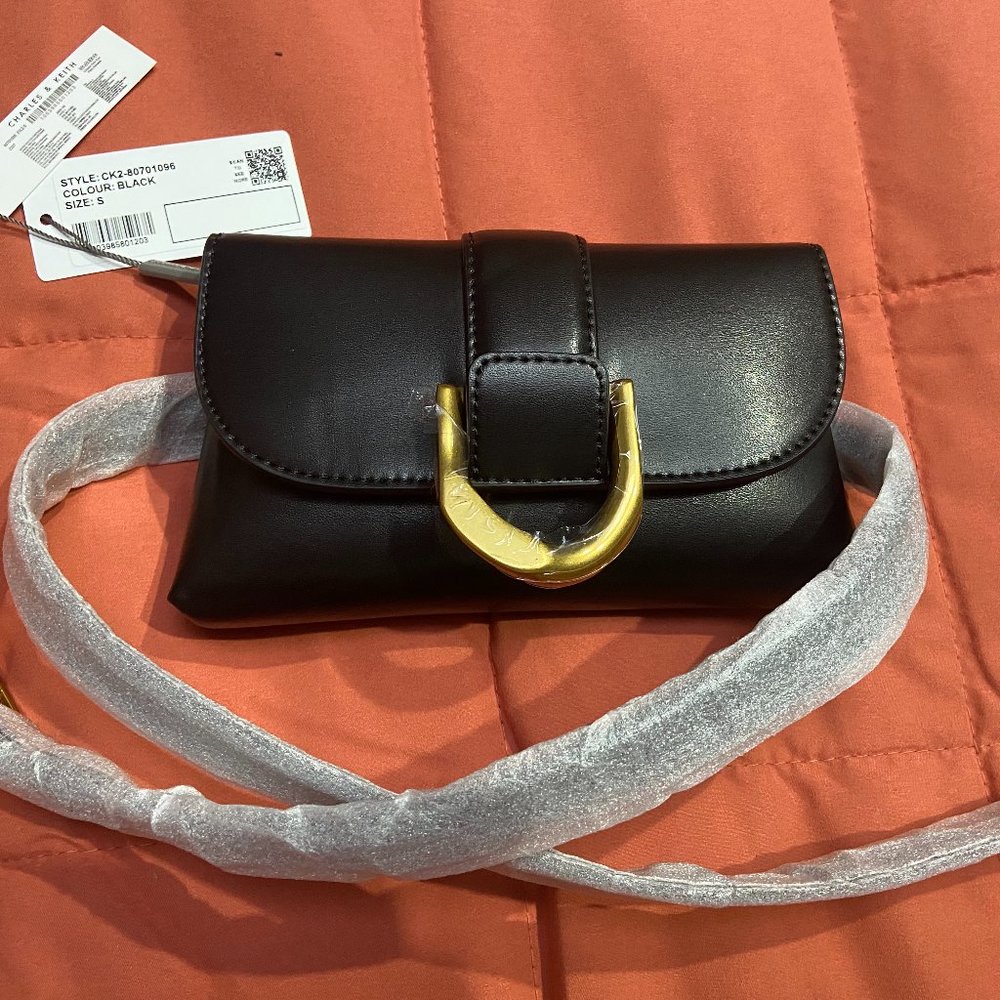 Charles and Keith Gabine Cross Body Bag - Black